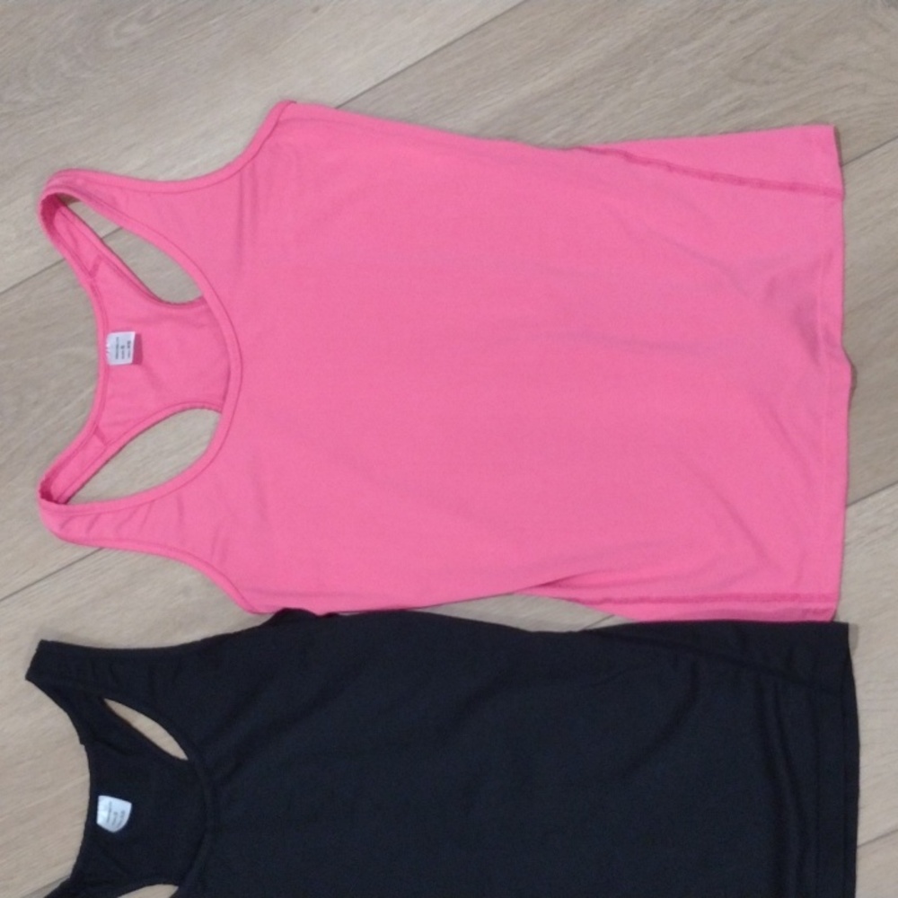 Bundle Of Three Active Wear Compression Tank Tops… - image 4